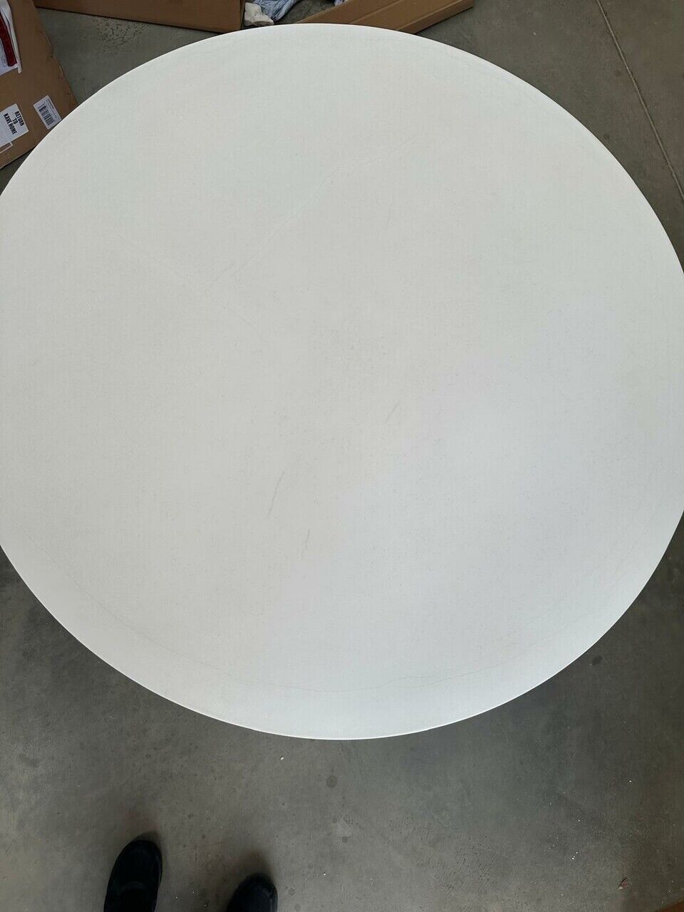 Kave Home Aiguablava round table in white cement, Ø 120 cm (Slight marks)