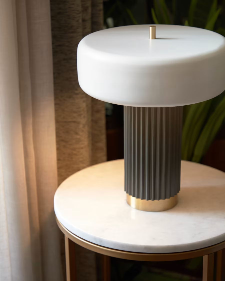 Kave Home Sheffield side table in white marble and golden steel legs Ø 43 cm