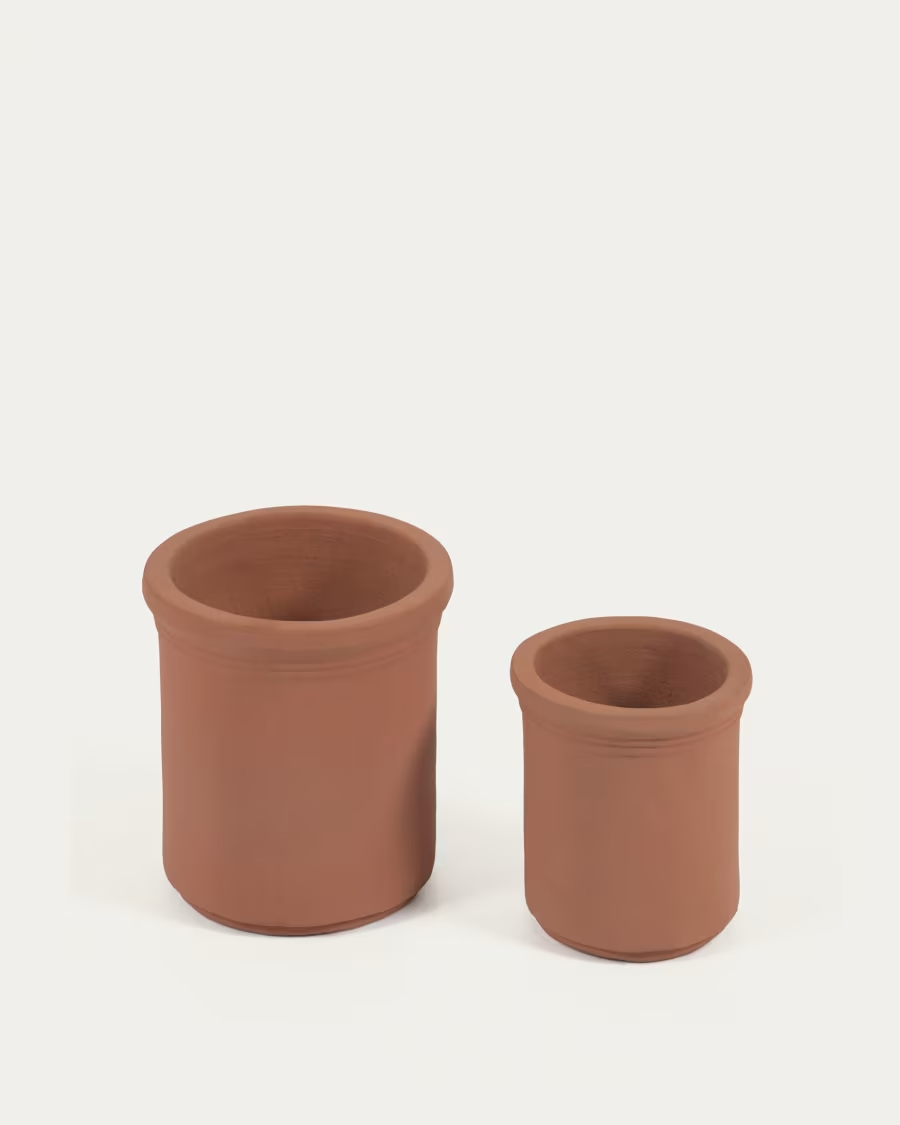 Kave Home Tarcila set of 2 terracotta plantpots Ø 26 cm / Ø 33 cm