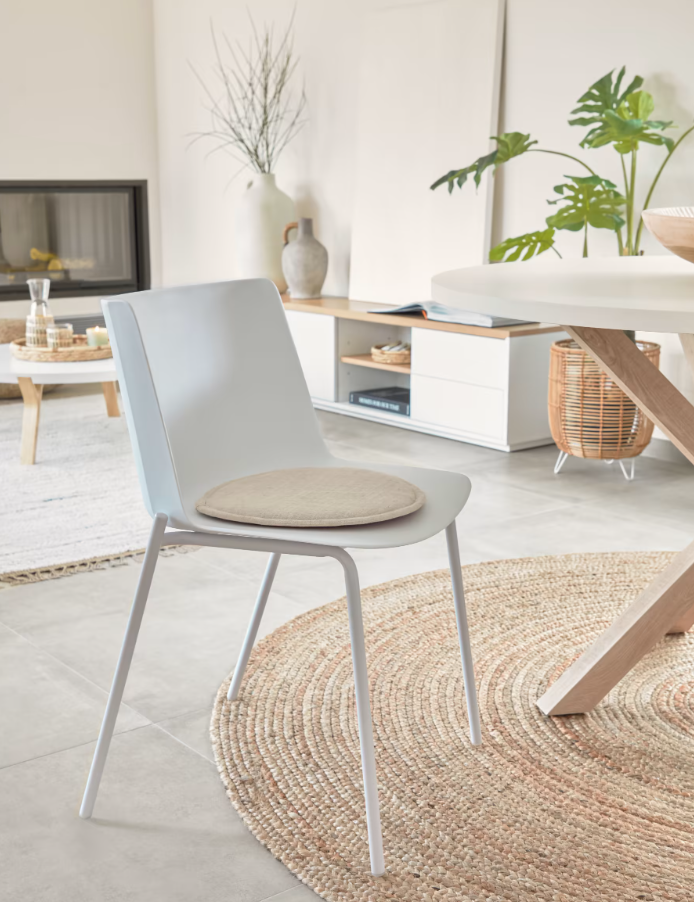 Kave Home Hannia white chair