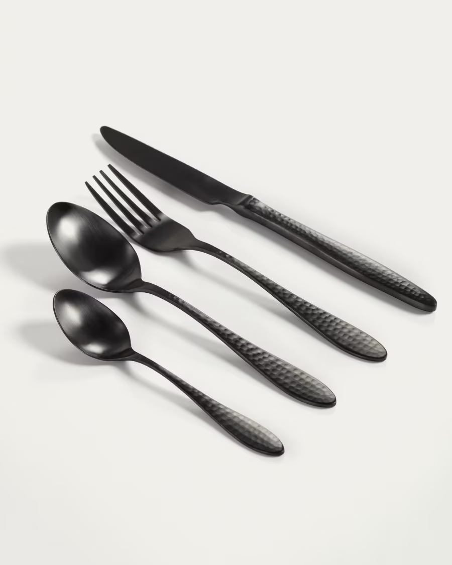 Kave Home Yarine set of 16 black cutlery