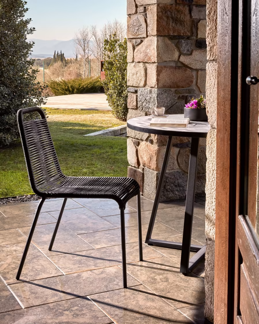 Kave Home 4 x Lambton stackable chair in black rope steel with black finish