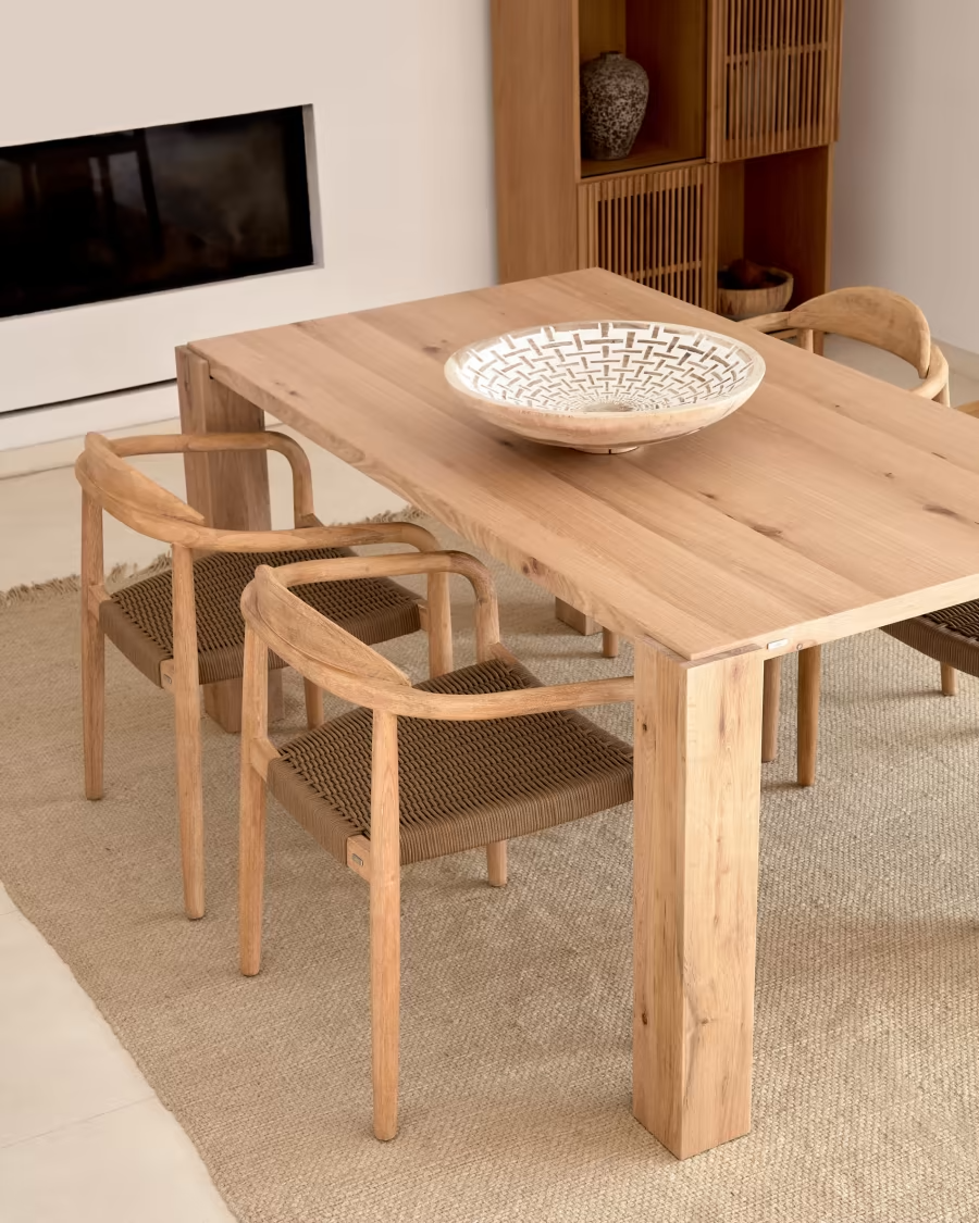 Kave Home Deyanira table with oak veneer and solid oak legs 160 x 90 cm