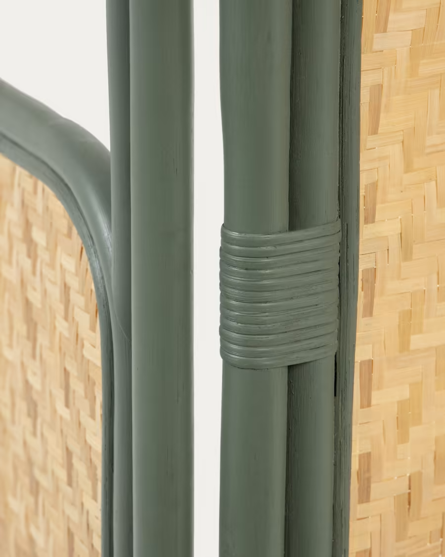 Margaret rattan screen natural and green finish 165 x 180 cm