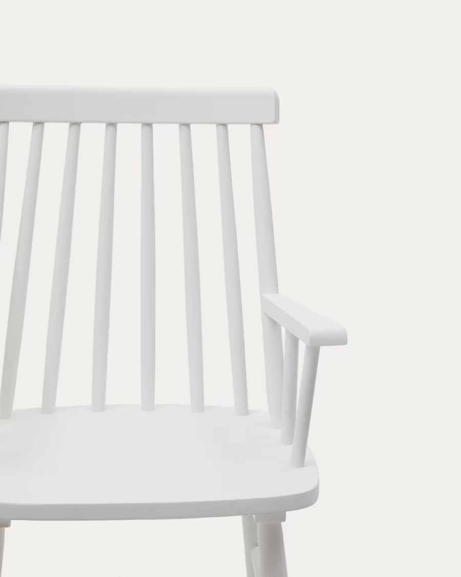 Kave Home Tressia chair white with armrests